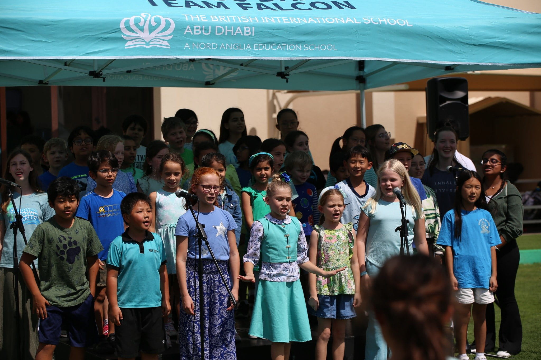 Happiness Day One People One Planet - Carousel For News Detail