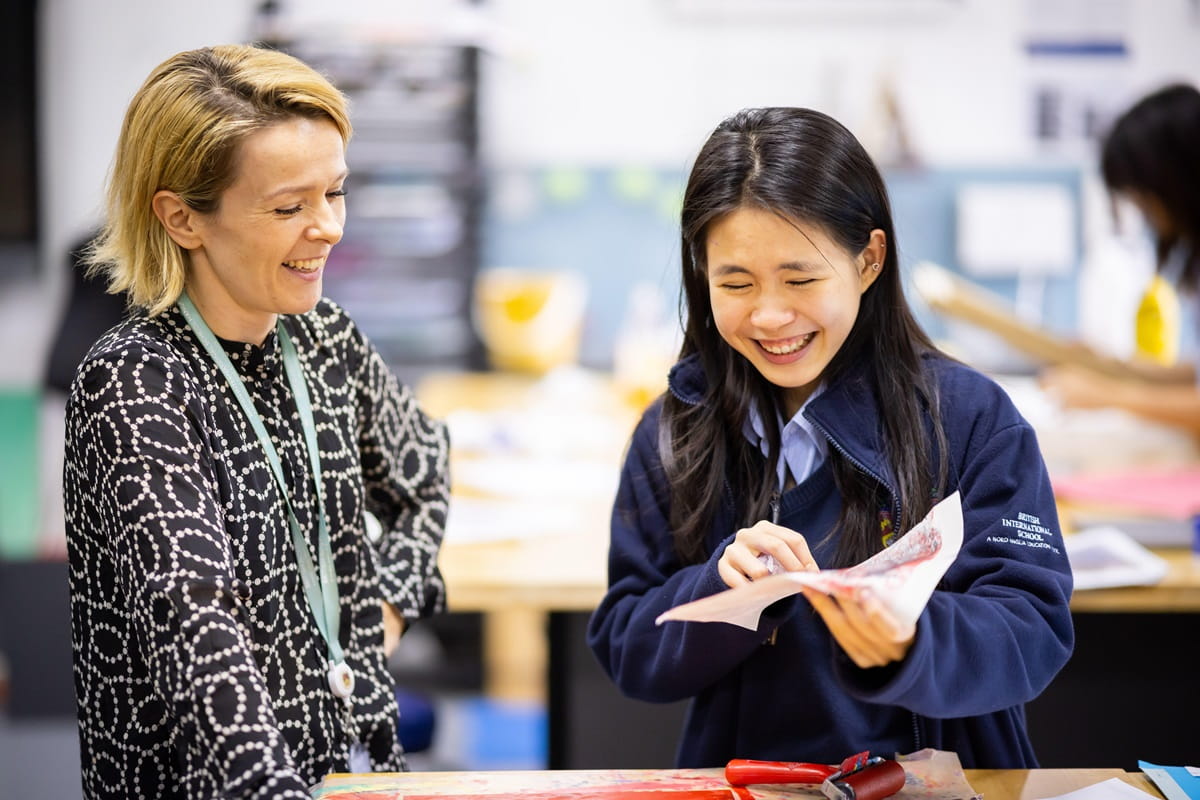 International teaching expert brings leading STEAM knowledge - International teaching expert brings leading STEAM knowledge from the worlds best university