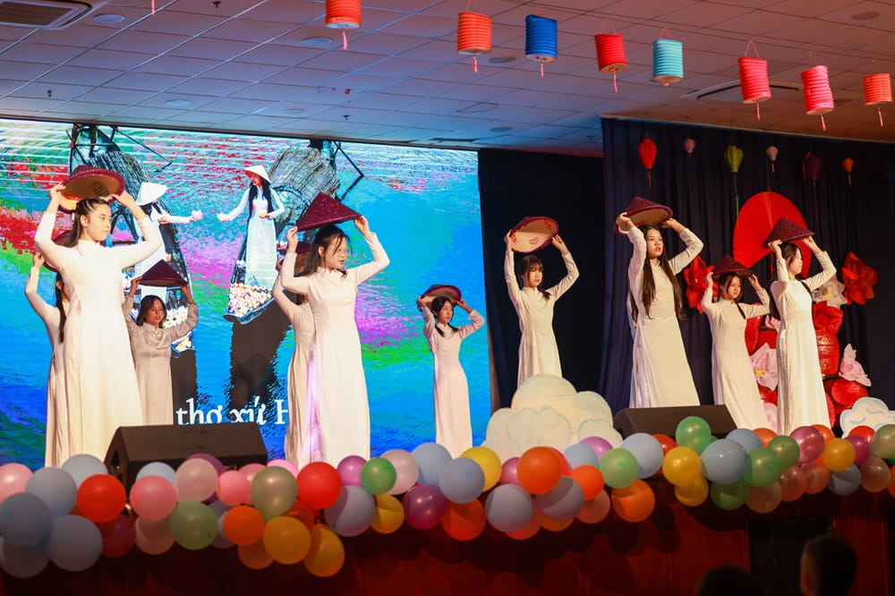Moon festival at BIS Hanoi bursts with cultural vibrancy | British International School Hanoi - moon festival 1