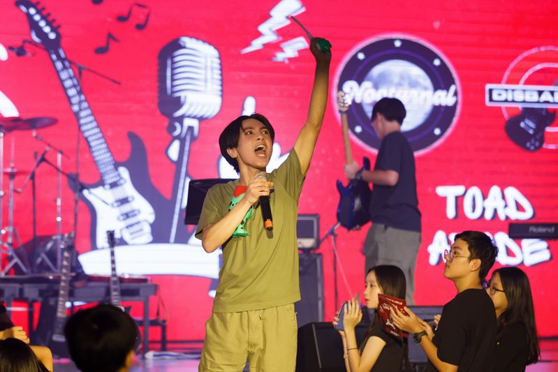 Student-led rock concert Live Aid supports Laws for Paws and Heartbeat Vietnam - Student-led rock concert Live Aid supports Laws for Paws and Heartbeat Vietnam