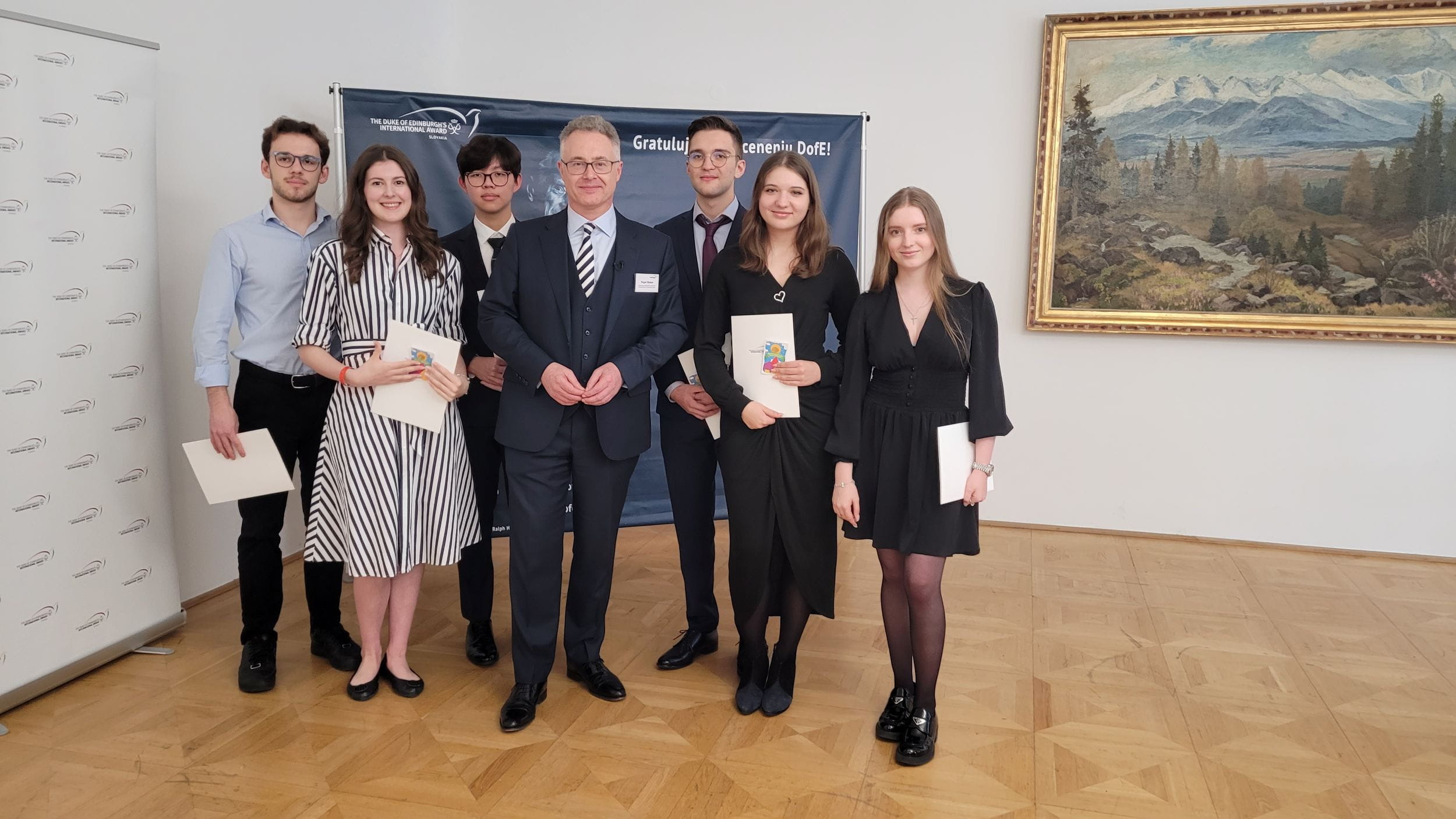 Strengthening Resilience Through the DofE Award - Strengthening Resilience Through the DofE Award