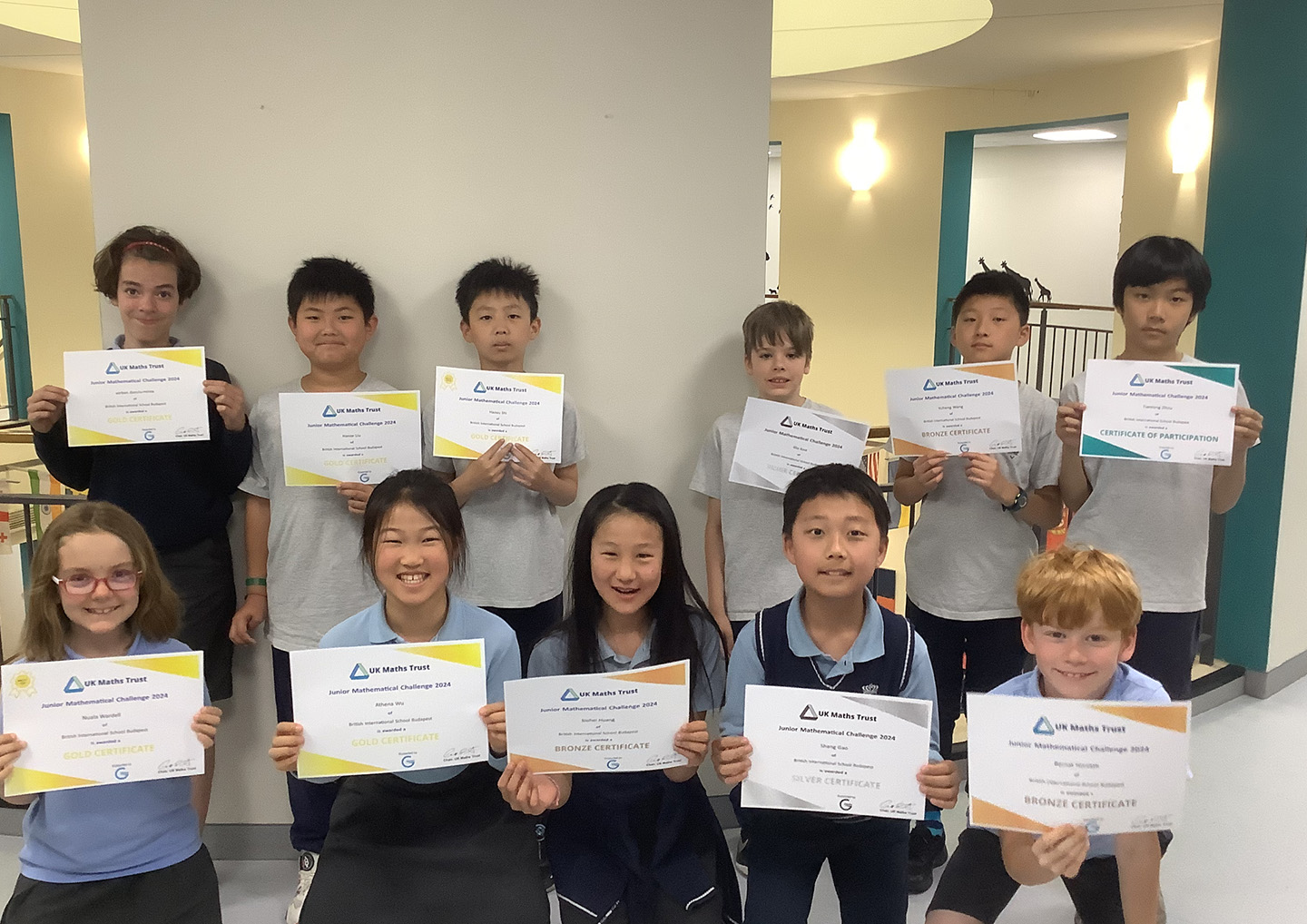 Primary Success in the UK Maths Trust Maths Challenge - Primary Success in the UK Maths Trust Maths Challenge
