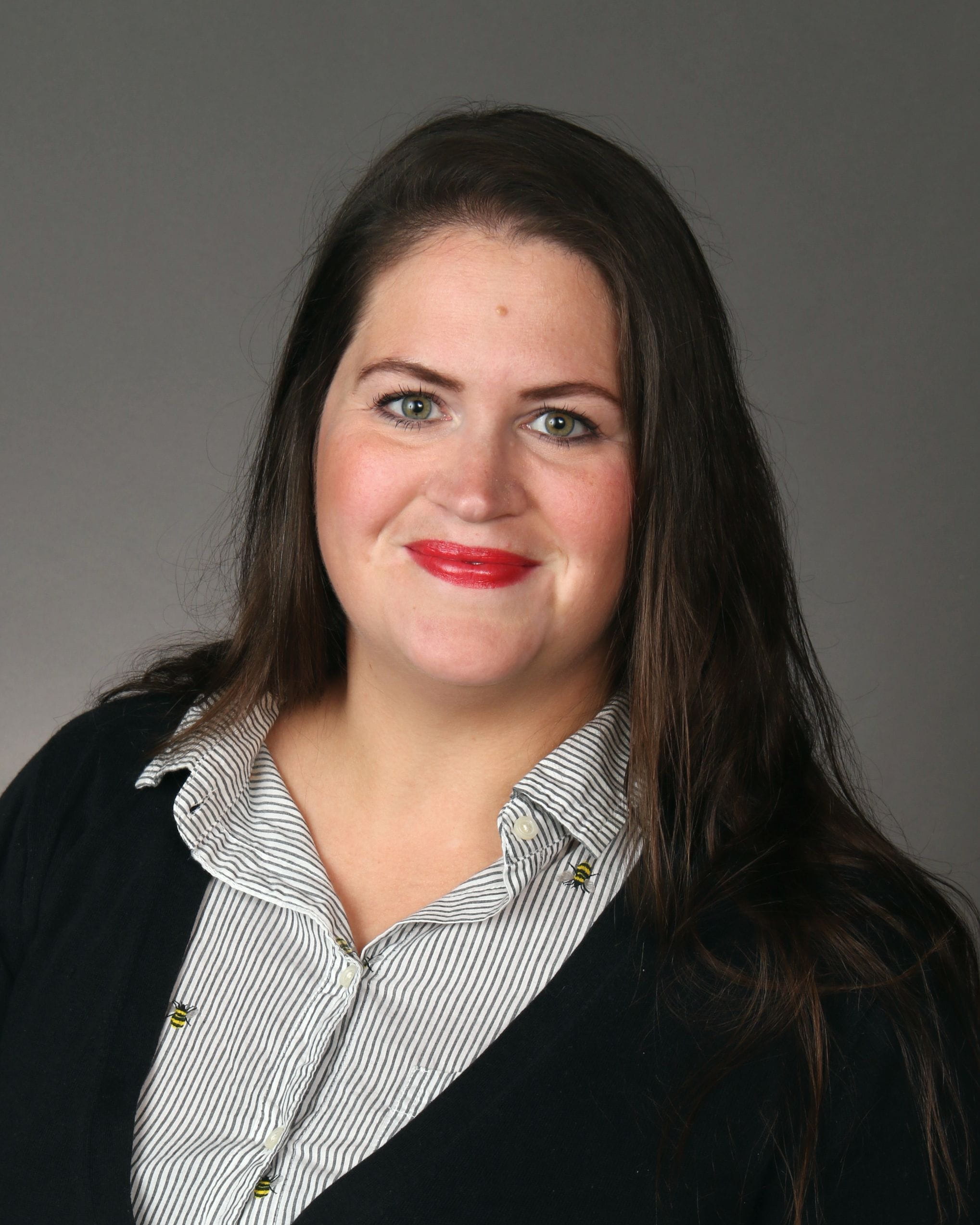 How We Teach | BIS Chicago, South Loop | Nord Anglia - Feature Cards Tabs