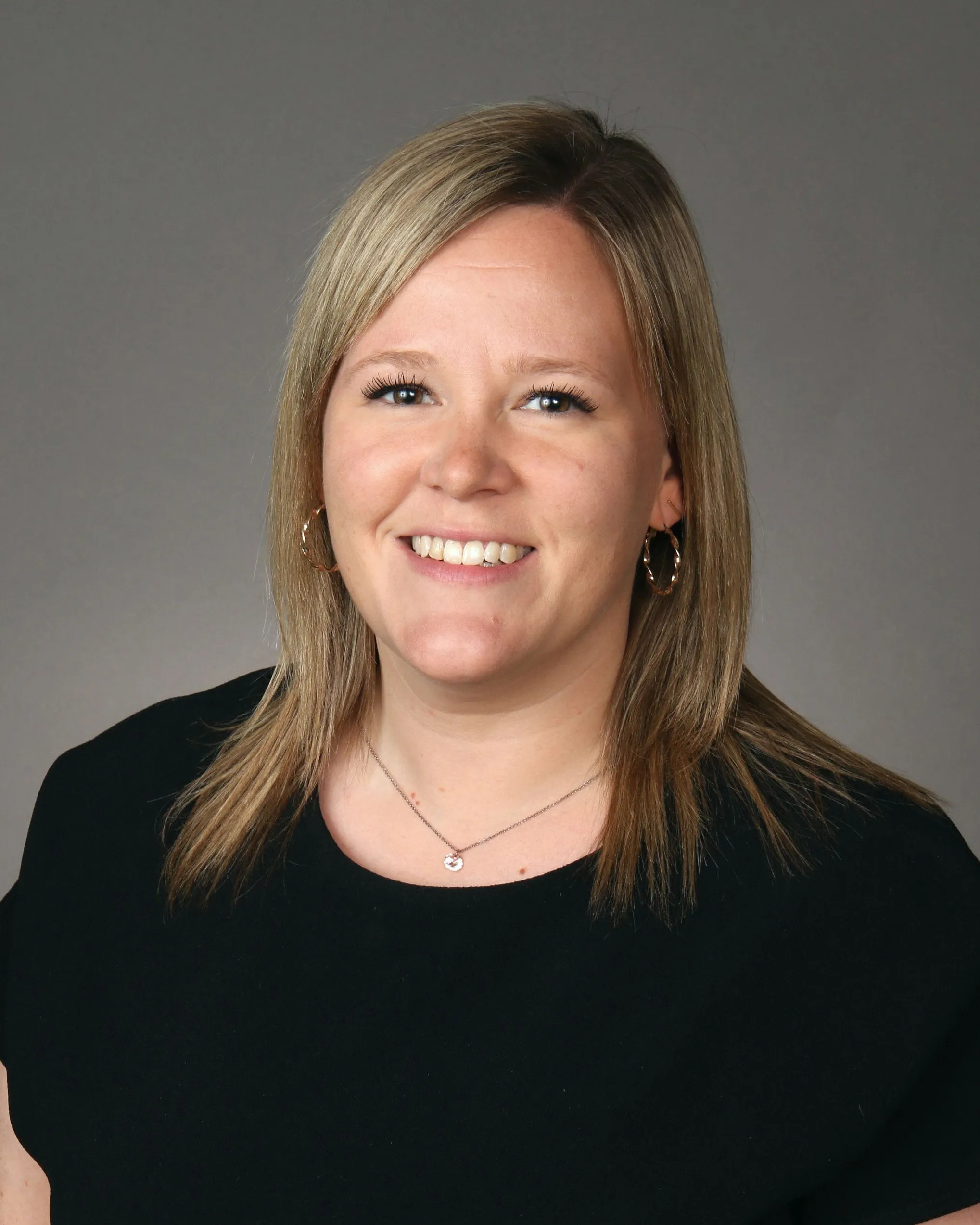 How We Teach | BIS Chicago, South Loop | Nord Anglia - Feature Cards Tabs