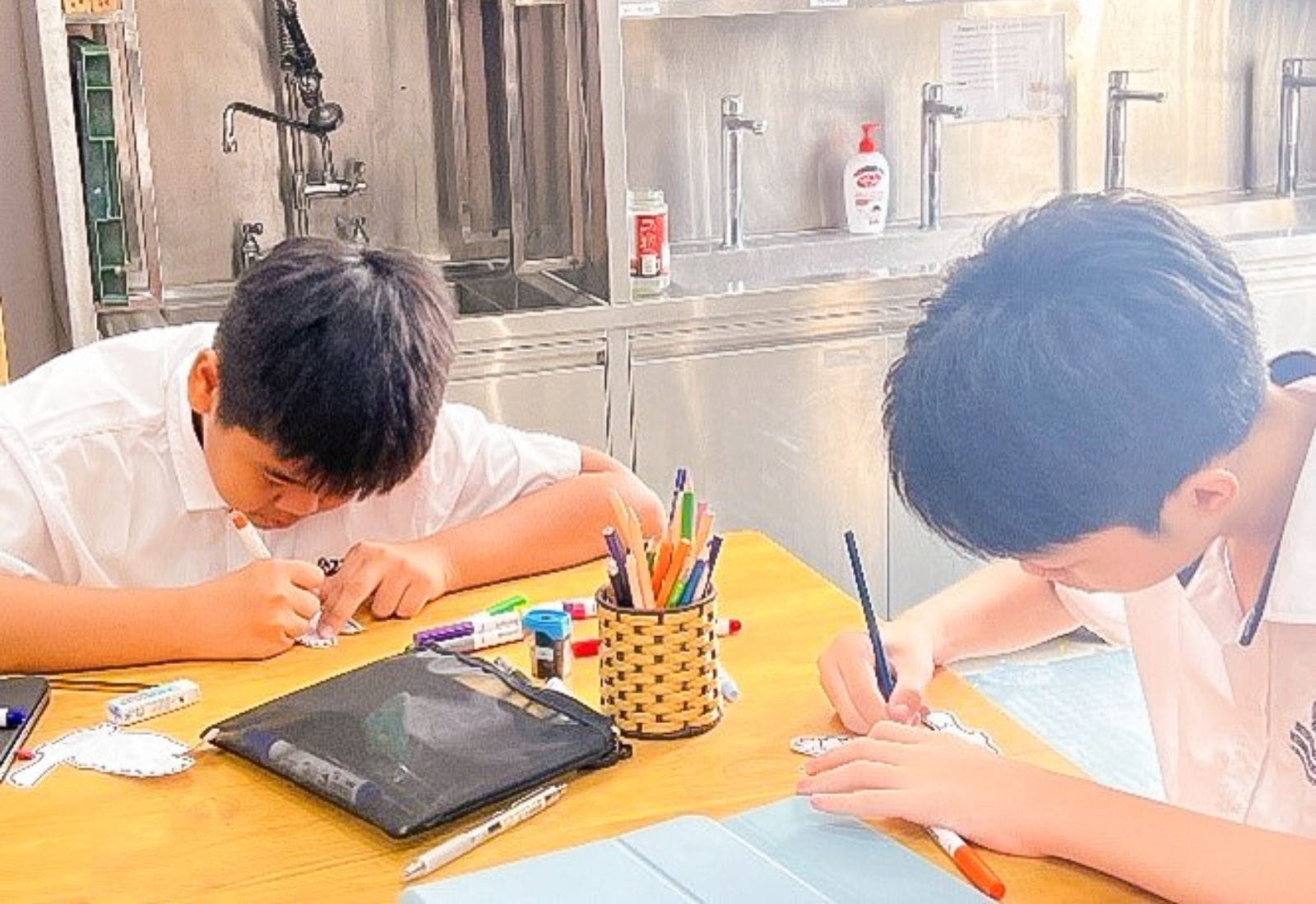 Weekly Updates on 25/08/2023 - BVIS Hanoi - Weekly Updates on 25-08-2023