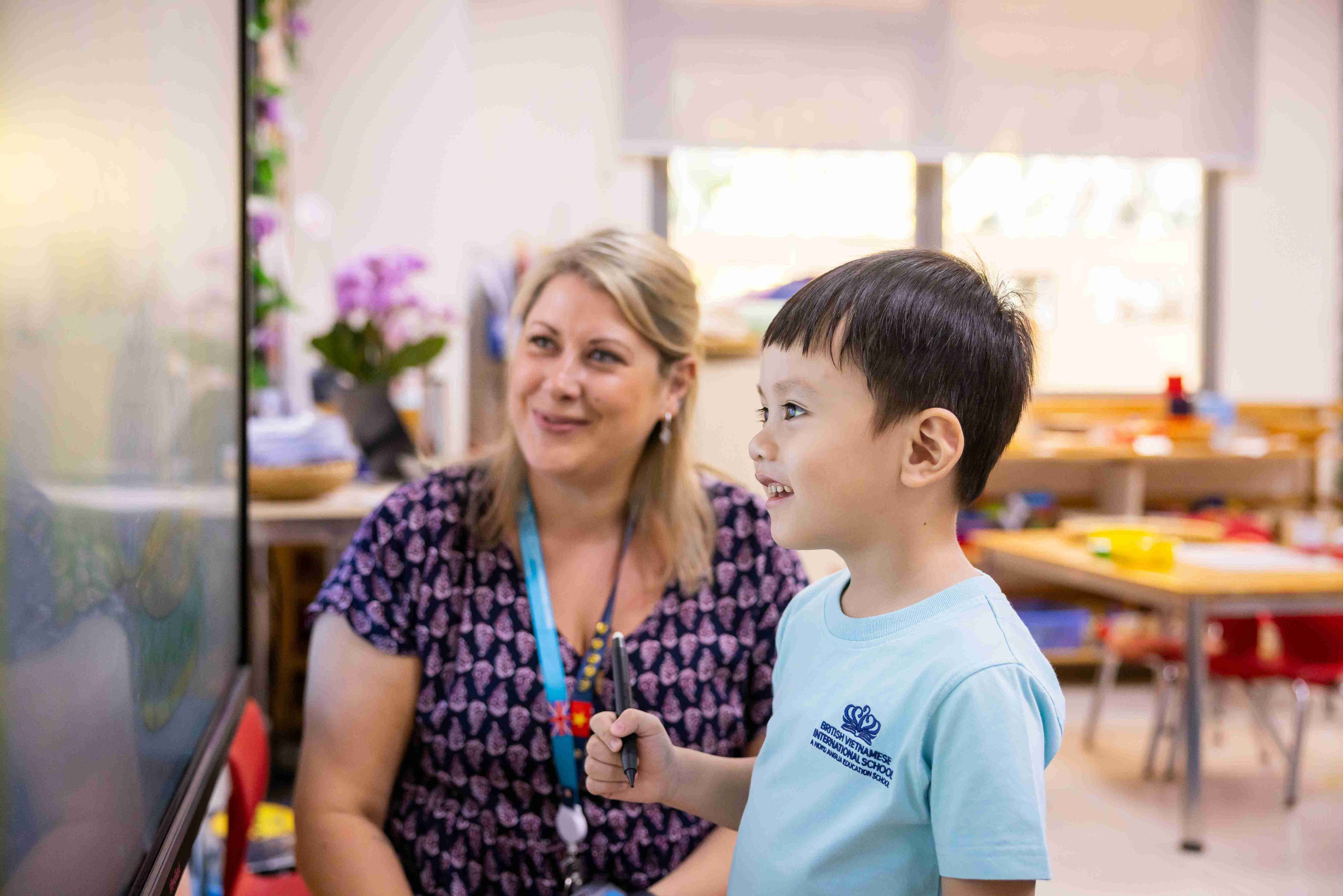 Lợi ích của vui chơi đối với trẻ Mầm non | BVIS HCMC | Nord Anglia - the-benefits-of-playtime-for-early-years-children