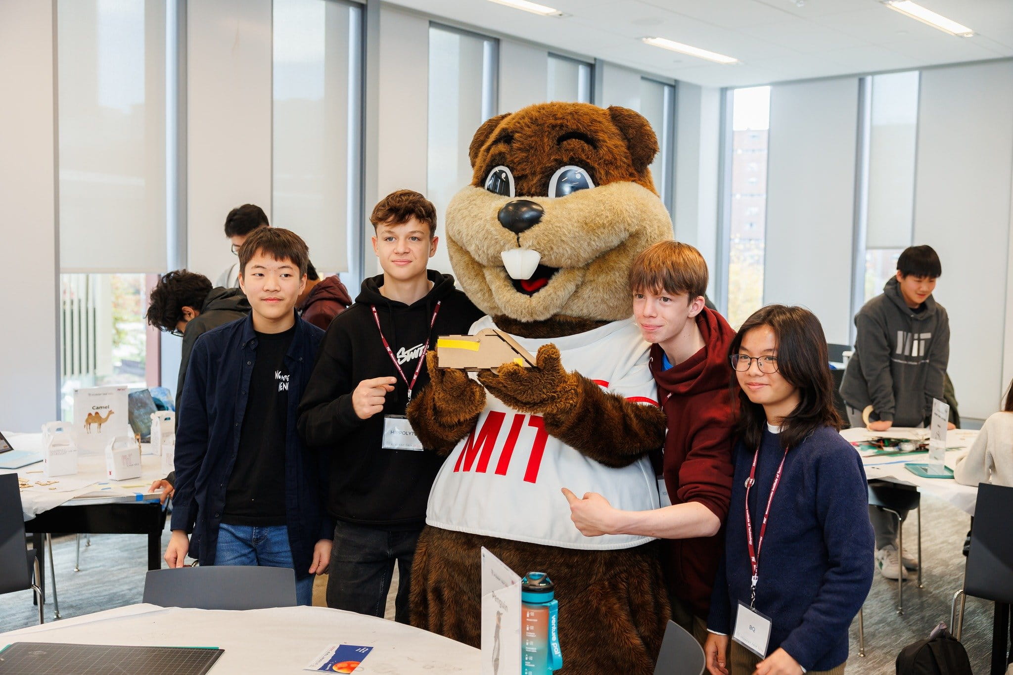 A priceless week of STEAM exploration for Bao Quyen, Year 10 - Carousel For News Detail