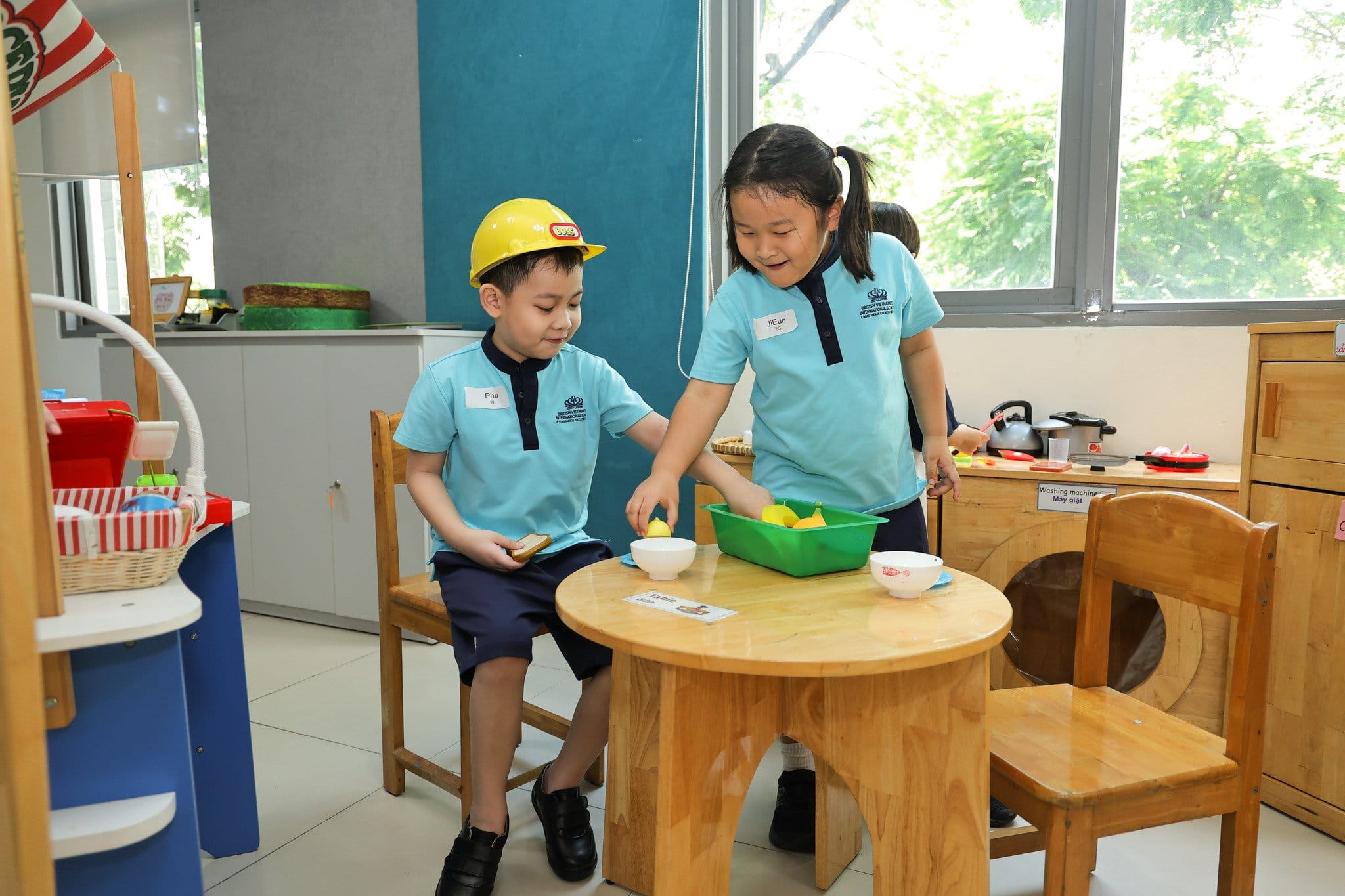 Welcoming new families to BVIS at Orientation Day 2024 2025 - 2