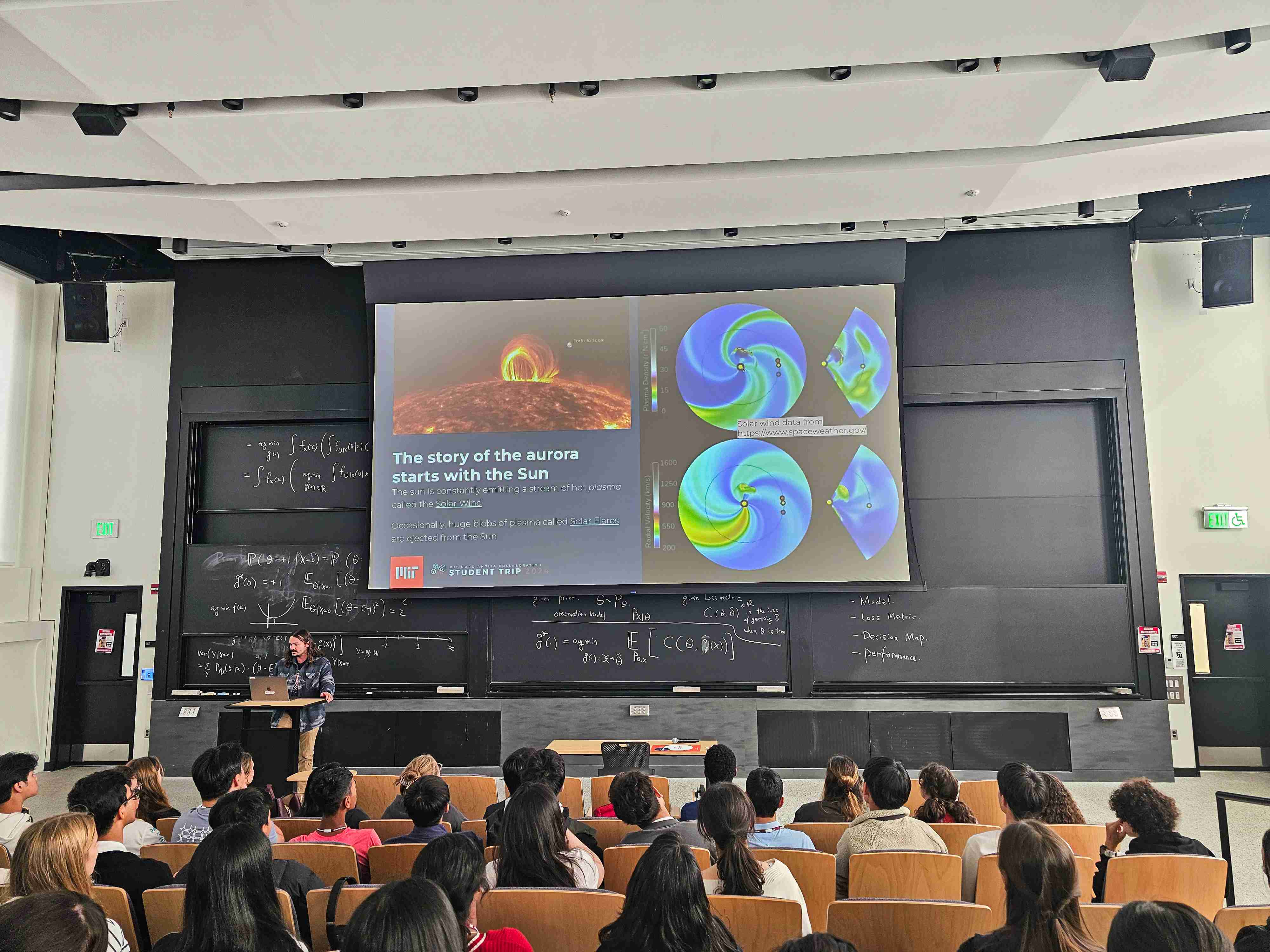 A Week Exploring the Massachusetts Institute of Technology - Carousel For News Detail