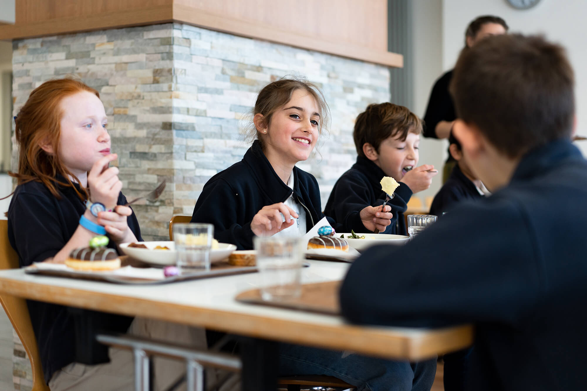 Parent Essentials | Collège Champittet - Feature Cards - Champittet