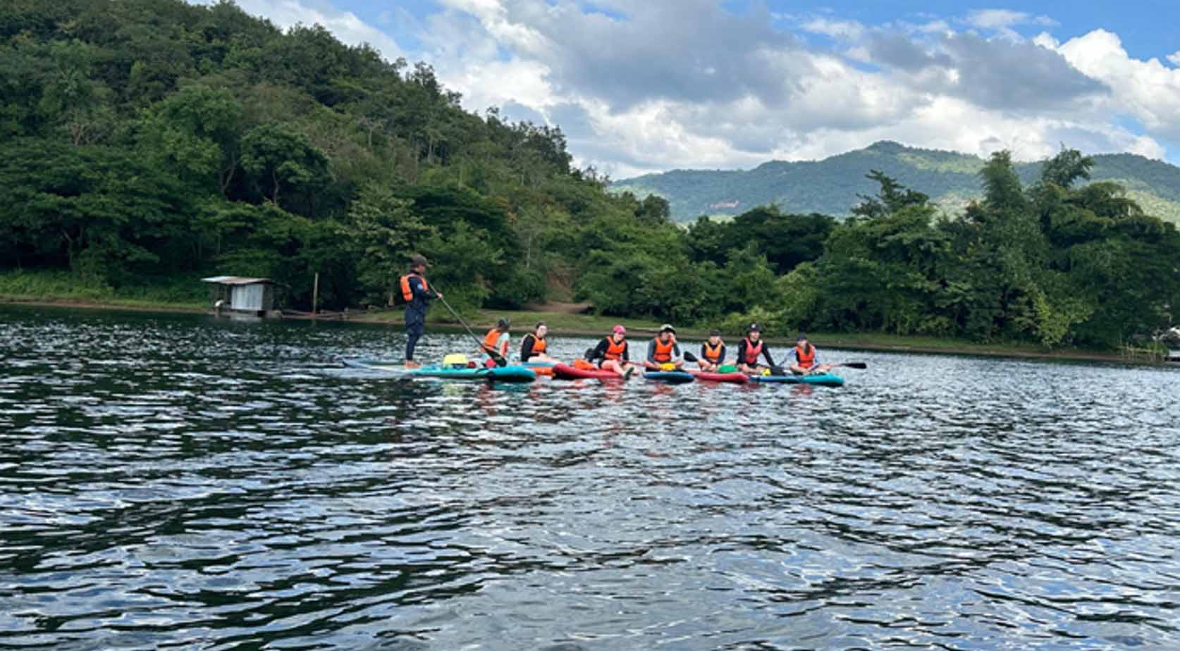 DCIS Students Paddle into the Wild on Duke of Edinburgh - Carousel For News Detail - DofE Silver 1