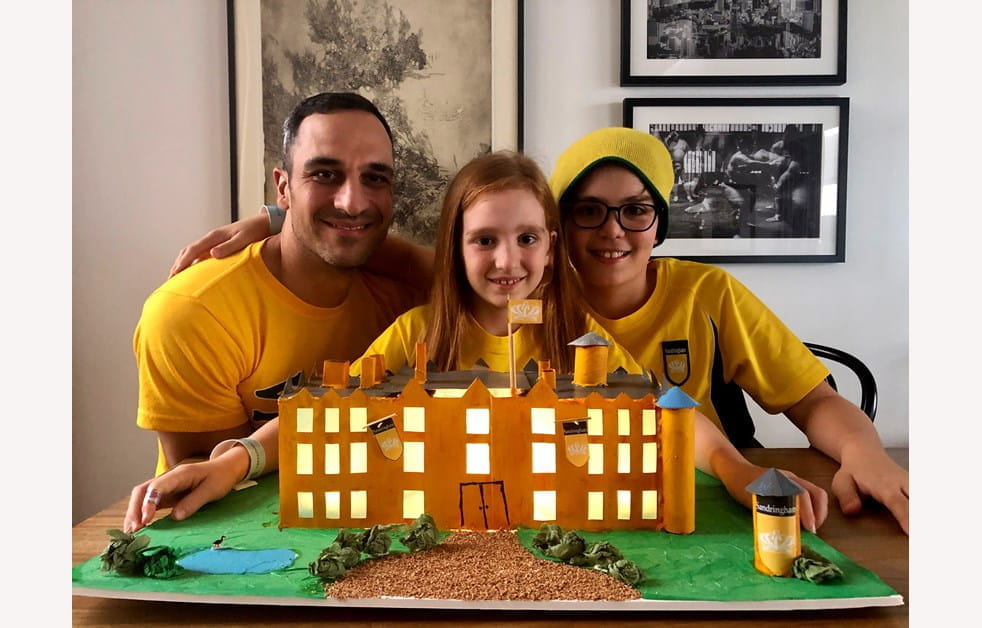 222341paddedw982h628of1f8f4f3castlebuidling4jpg