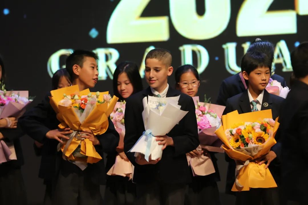 Term 3 Showcase & Year 6 Graduation Ceremony - Graduation Ceremony