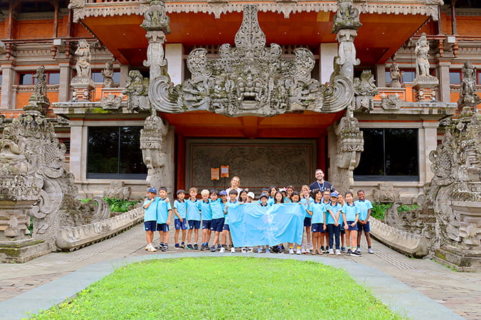 IPC Learning Comes to Life: Exploring Indonesian - Exploring Indonesian Architecture at Taman Mini