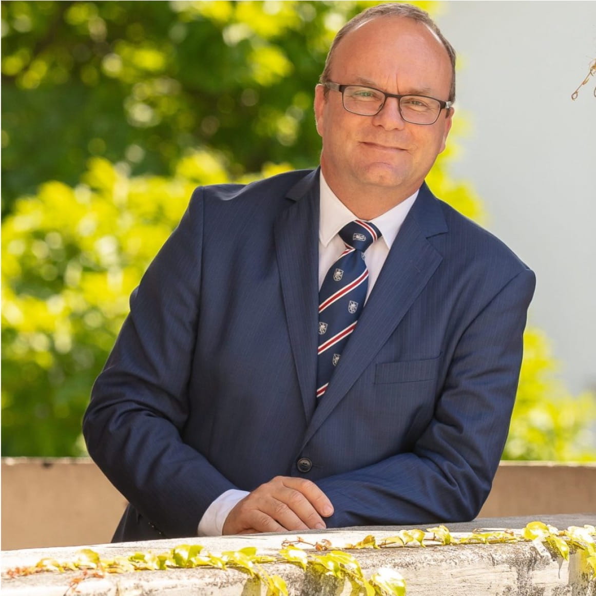 New year reflections: Happiness, technology, reliable media - Message du directeur