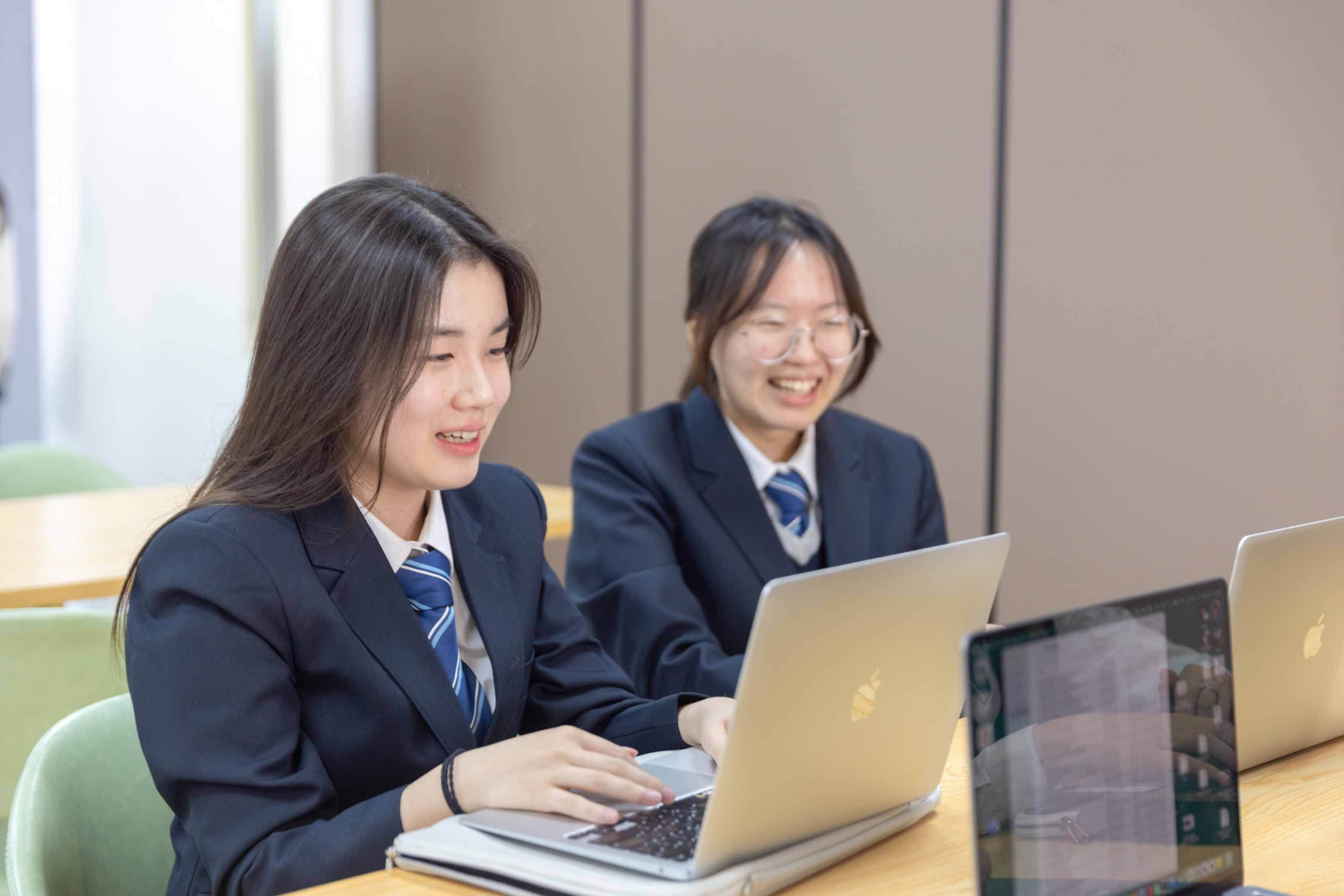 Admissions | Léman International School Chengdu | Ages 2-18 - 05 - visualTimeline